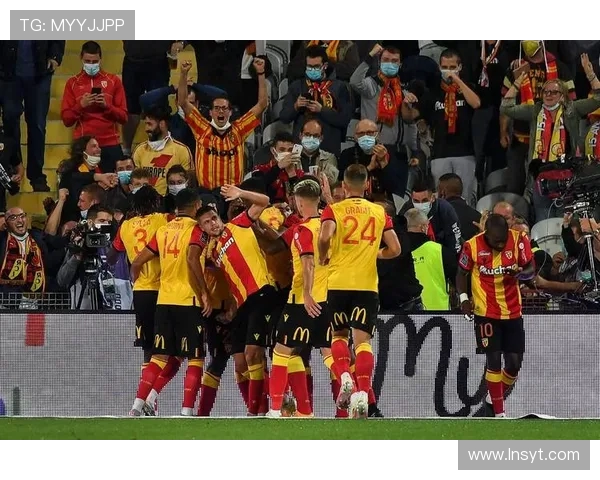 足球运动员的比赛状态与表现优化