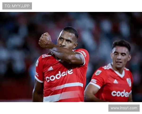 足球阿甲转会暗战：经纪人网络如何操控南美人才输送链