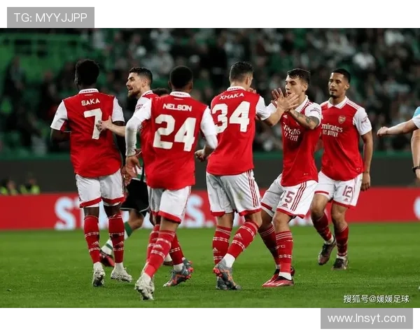 阿森纳对阵拜仁慕尼黑首发阵容分析两队战术布局对比